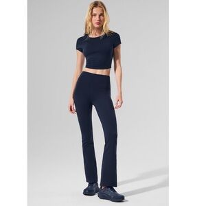 ALO Yoga Airbrush High-Waist 7/8 Bootcut Leggings - Worn Once